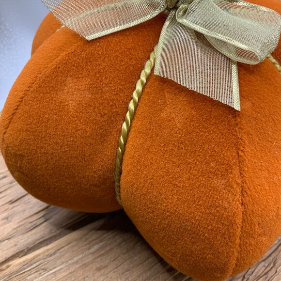 Hallmark Vintage Pumpkin Small Star Gold Tone Bow Plush - Picture 2 of 6
